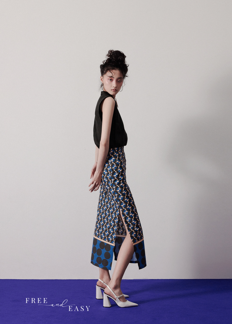 Aglaea Skirt in Pachinko Blue